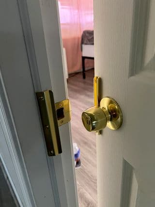 Omega Doors and Locks completed project photo 42: 320 (25)